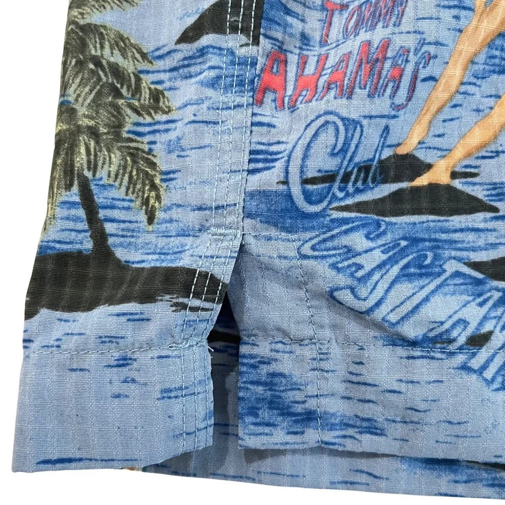 Tommy Bahama Paradise Nation Swim Trunks M Miss Bahama Pinup Girl Graphic Shorts